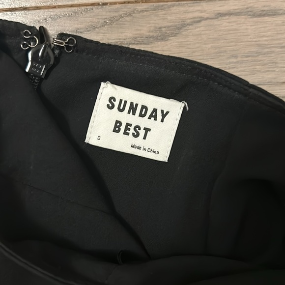 Sunday Best black ruffled mini skirt - Picture 2 of 2